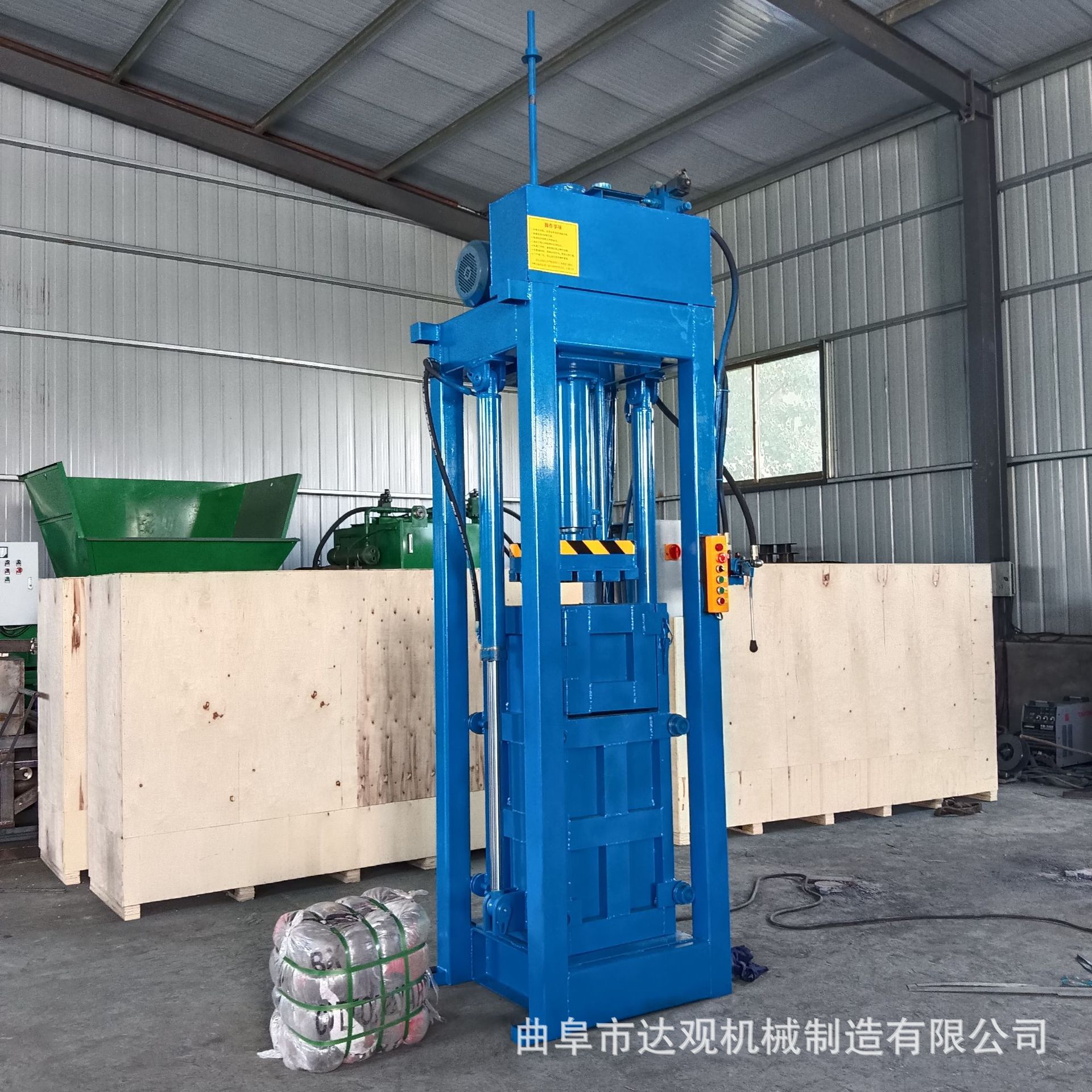 围栏式服装打包机提箱式旧衣服打包机纺织品液压打包机