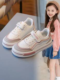 女童运动鞋2023春秋新款儿童鞋子软底轻便休闲鞋女孩秋季防滑板鞋