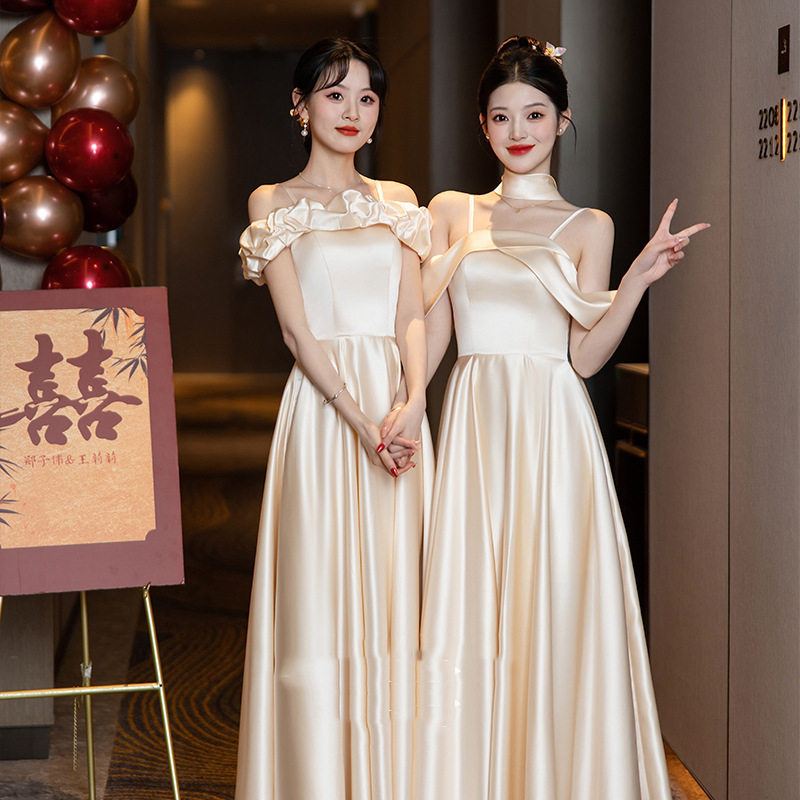 缎面伴娘服2025新款夏季香槟色高级感小众平时可穿姐妹团订婚礼服