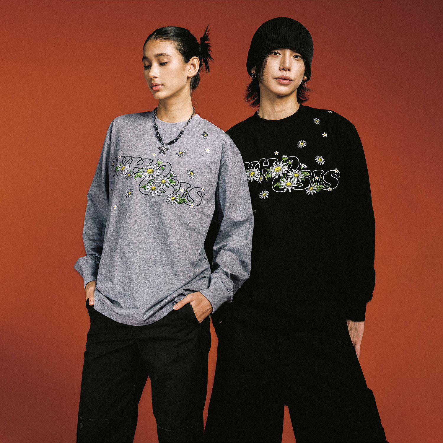 WHOOSIS(不知其名)刺绣小雏菊长袖T恤ins简约百搭校园男女国潮