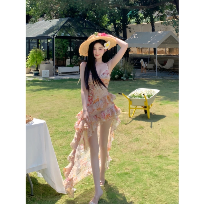 纯欲甜美长裙春夏收腰显瘦度假风沙滩ins不规则碎花吊带连衣裙女
