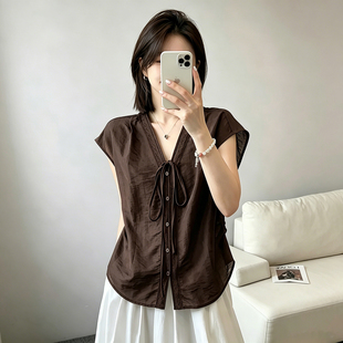 系带V领衬衫女款2026年夏装新款设计感短袖小衫宽松蕾丝花边上衣