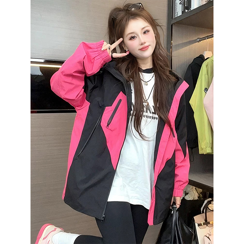 火龙果色连帽宽松短外套女款