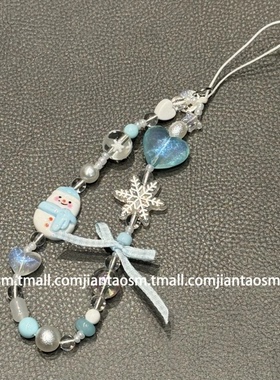 挂件实拍  手作蓝色爱心雪人挂链手机壳挂饰包包相机礼物盒链条冬天少女心可爱卡通网红创意小众多巴胺高级潮