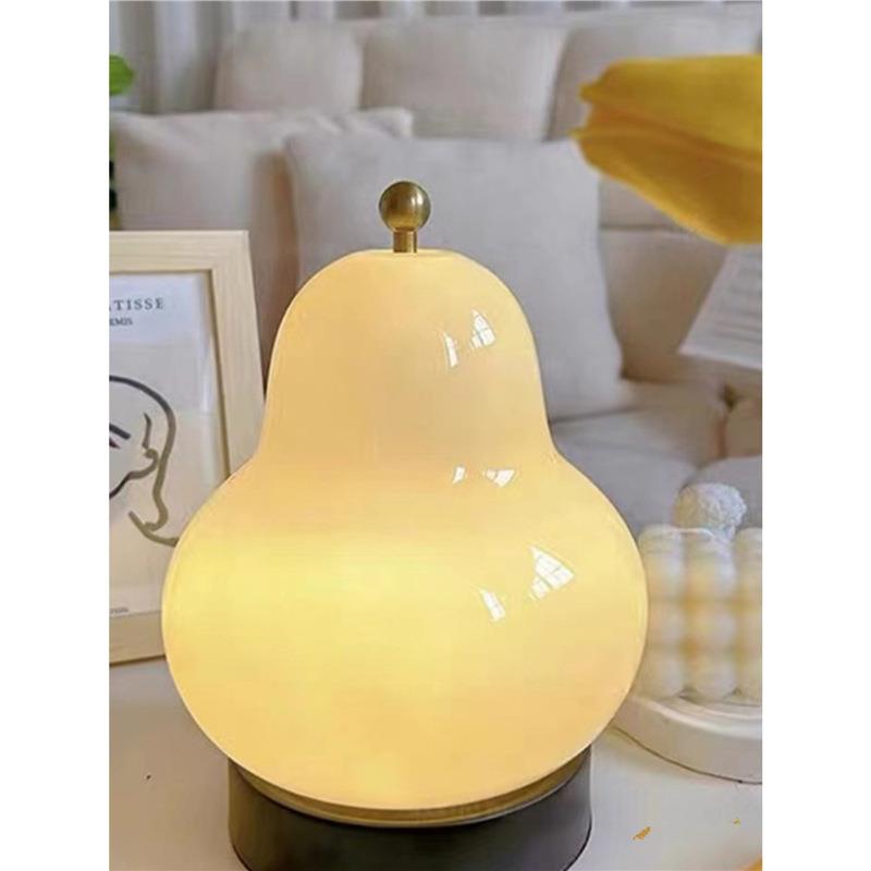 法式奶油梨子台灯卧室中古床头简约客厅氛围装饰充电触摸小夜灯