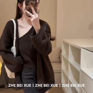 秋装 不规则半身裙巨好看 一整套 女气质斜肩背心叠穿针织开衫 套装