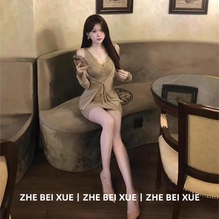 一整套 外套蕾丝吊带包臀连衣裙独特漂亮冬装 套装 女性感纯欲风长袖