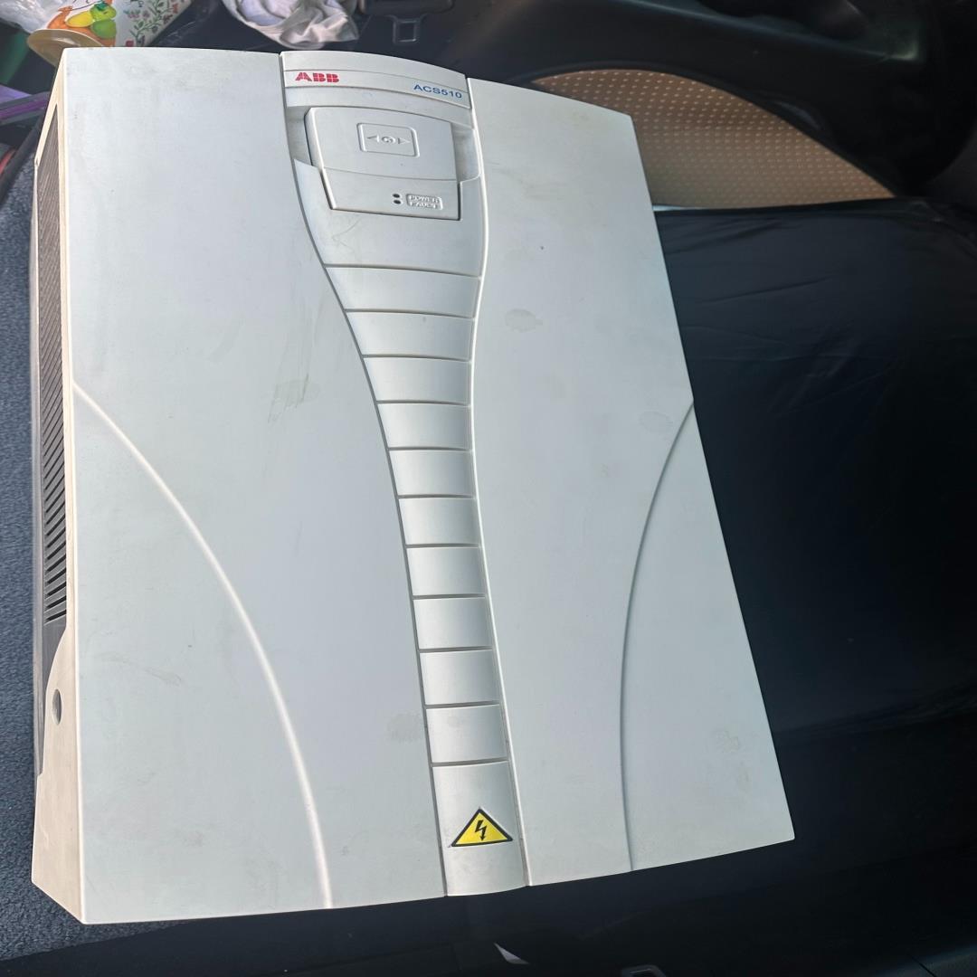 （设备配件）ABB变频器：ACS510-01-246A-4