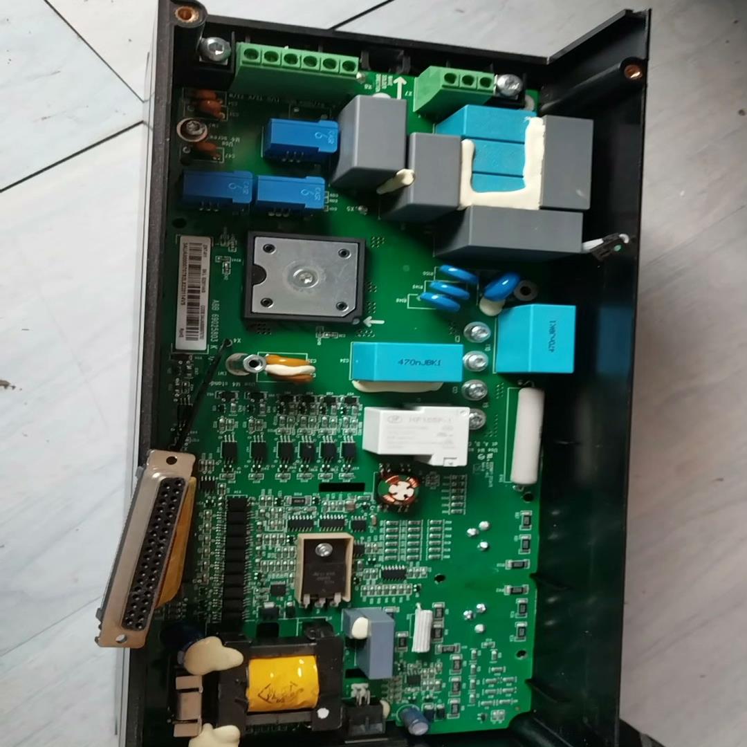全新ABB880 驱动板ZINT-511