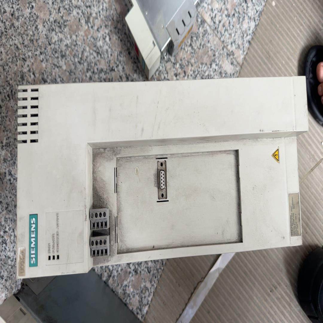 （设备配件）西门子6SE7031-2EPRS-QAAG