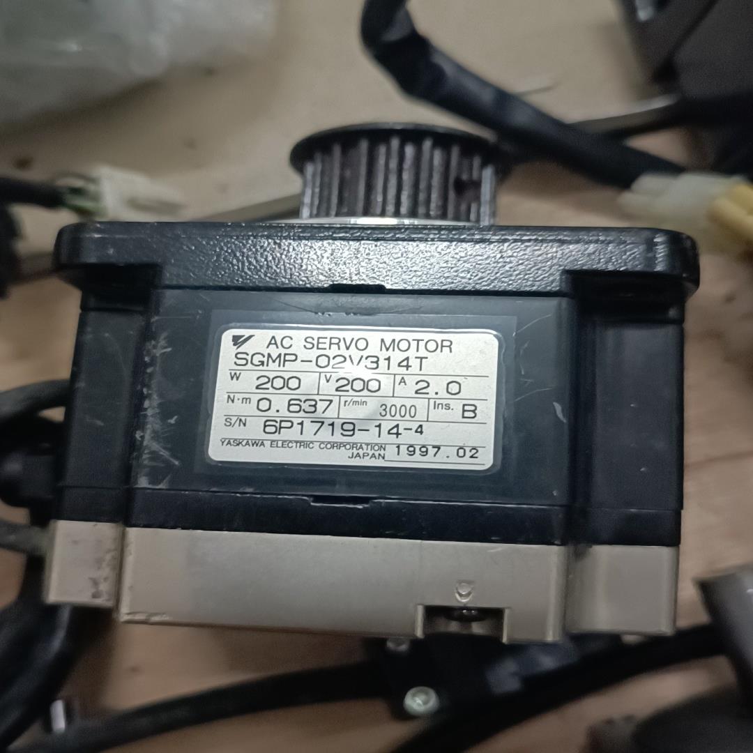 【顺庆】安川YASKAWA SGMP-02V314T 韩国 SPG【议价】