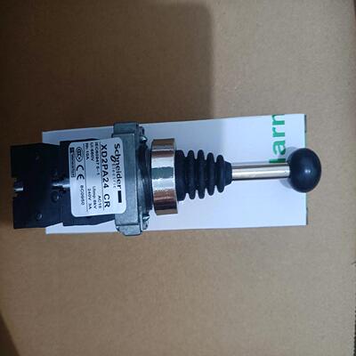 十字摇杆主令开关XD2PA12CR自锁定双四向XD2P