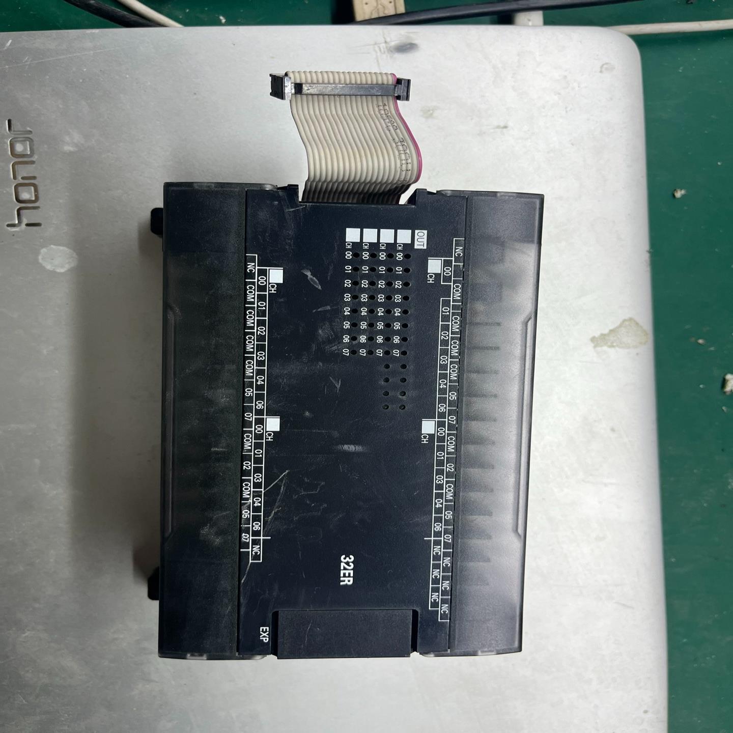 plc扩展模块cp1w-32er，功能完好，成色如图，
