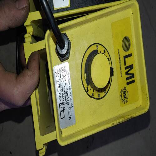 米顿罗计量泵LMI型号是，P046-358T1有点懂