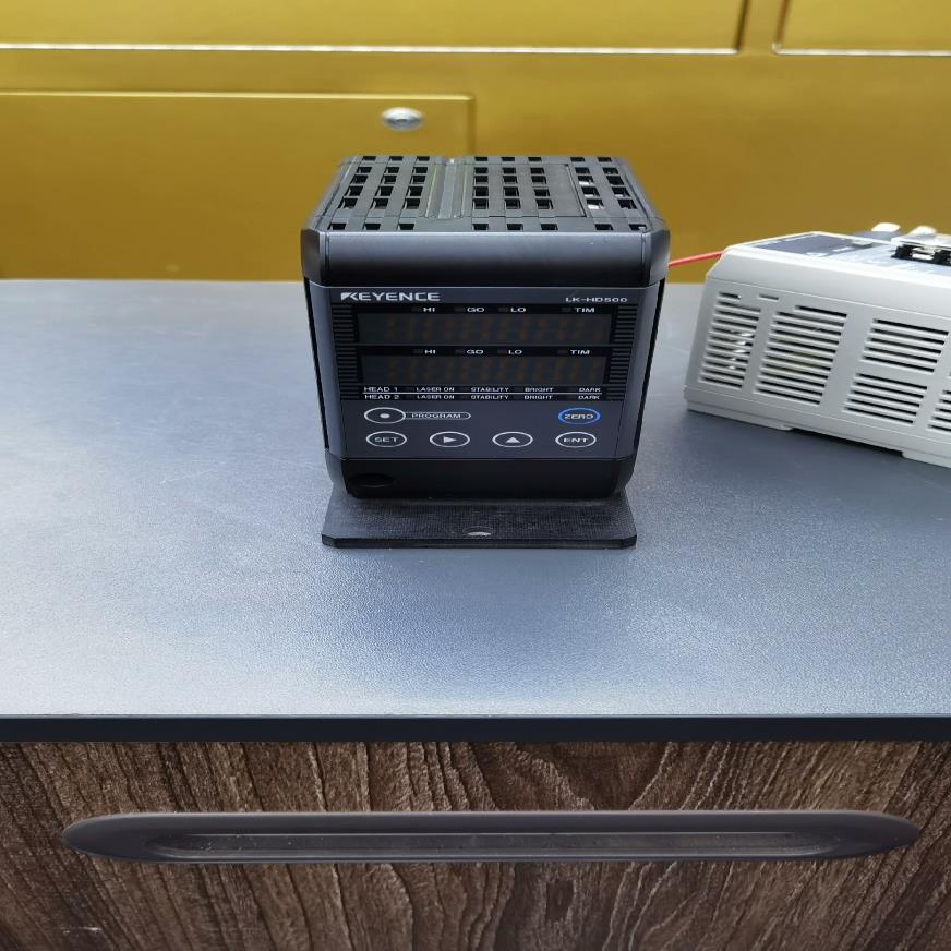 KEYENCE基恩士高精度激光测距仪控制器LK-HD500面