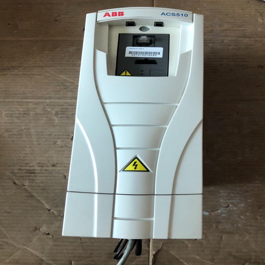变频器ACS510-01-07A2-4