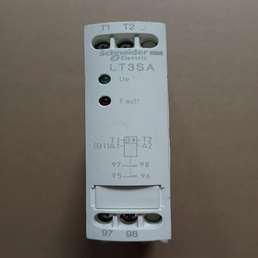 热敏继电器 LT3SA00ED  1只，200