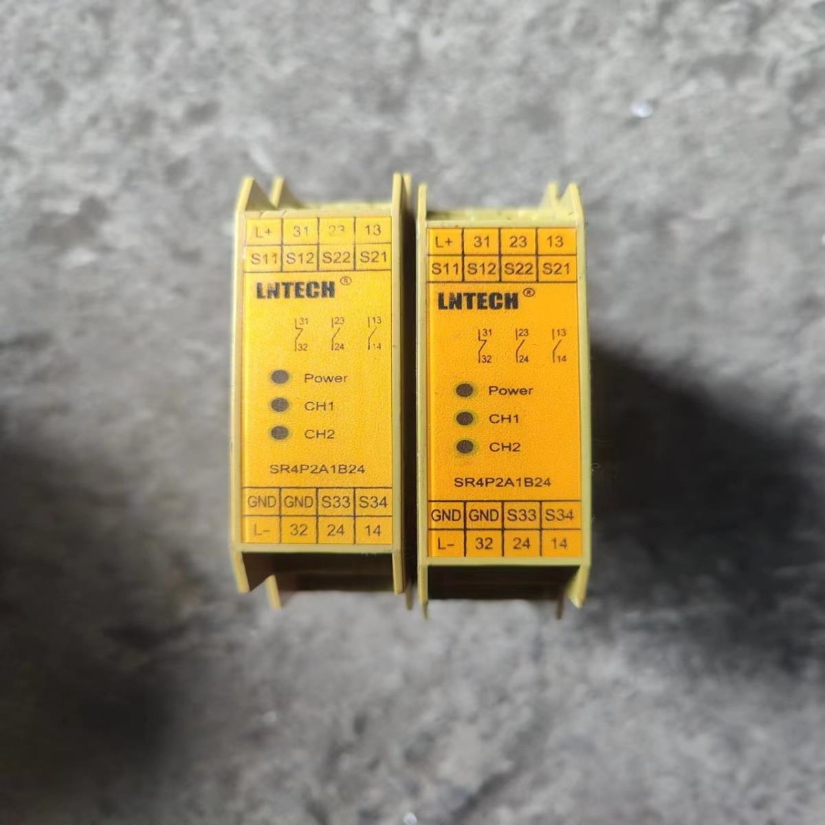 [德峰]SR4P2A1B24N有两个，包好，