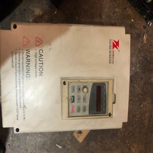 富凌变频器DZB300B011.0/P015.0L4A，11