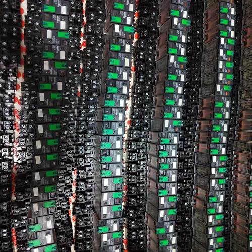 小型中间继电器RXM2LB2BDRXZE1M2C