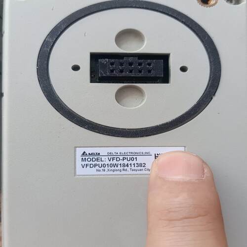 台达变频器控制面板VFD-PU01，外观如图，功能35