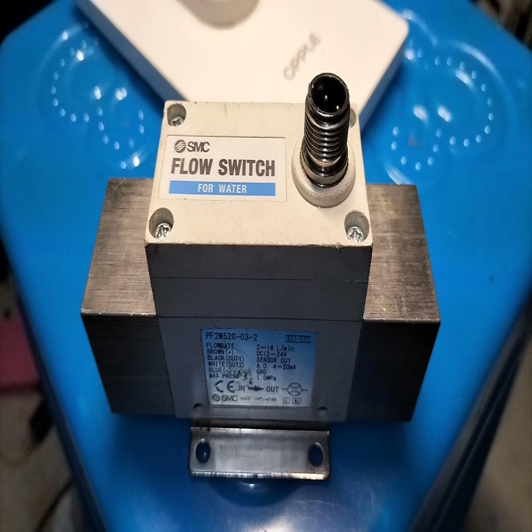 SMC流量计 PF2W520-03-2，拆机件成色如图所见即