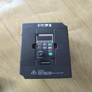 220V 2.2KW 三晶变频器8000B 2S2R2GB