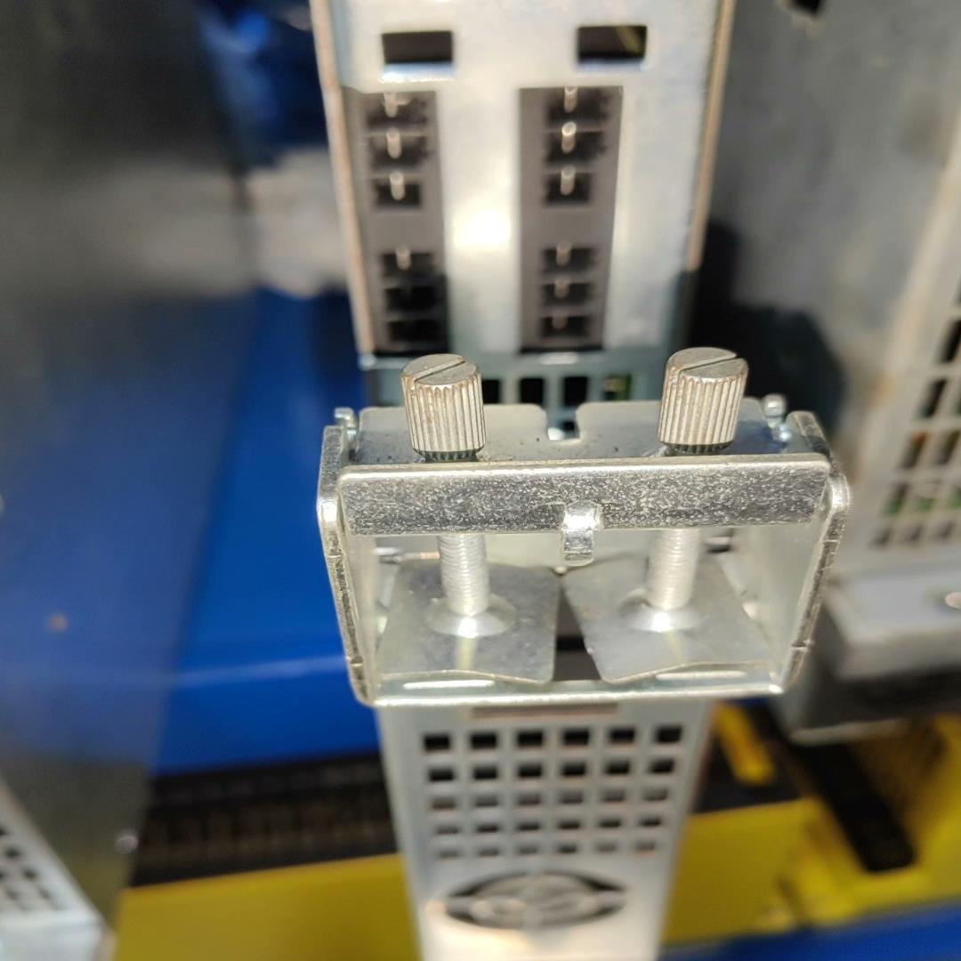 议价6SL3120-2TE21-0AD0西门子双9A驱动器,实物