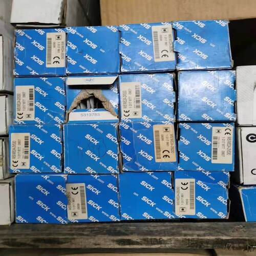 全新SICK对射传感器。WS/WE24-2B230.