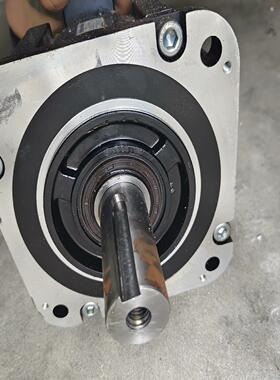 [德峰]安川五代伺服电机SGMGV-30ADC61包好的一台运费到付