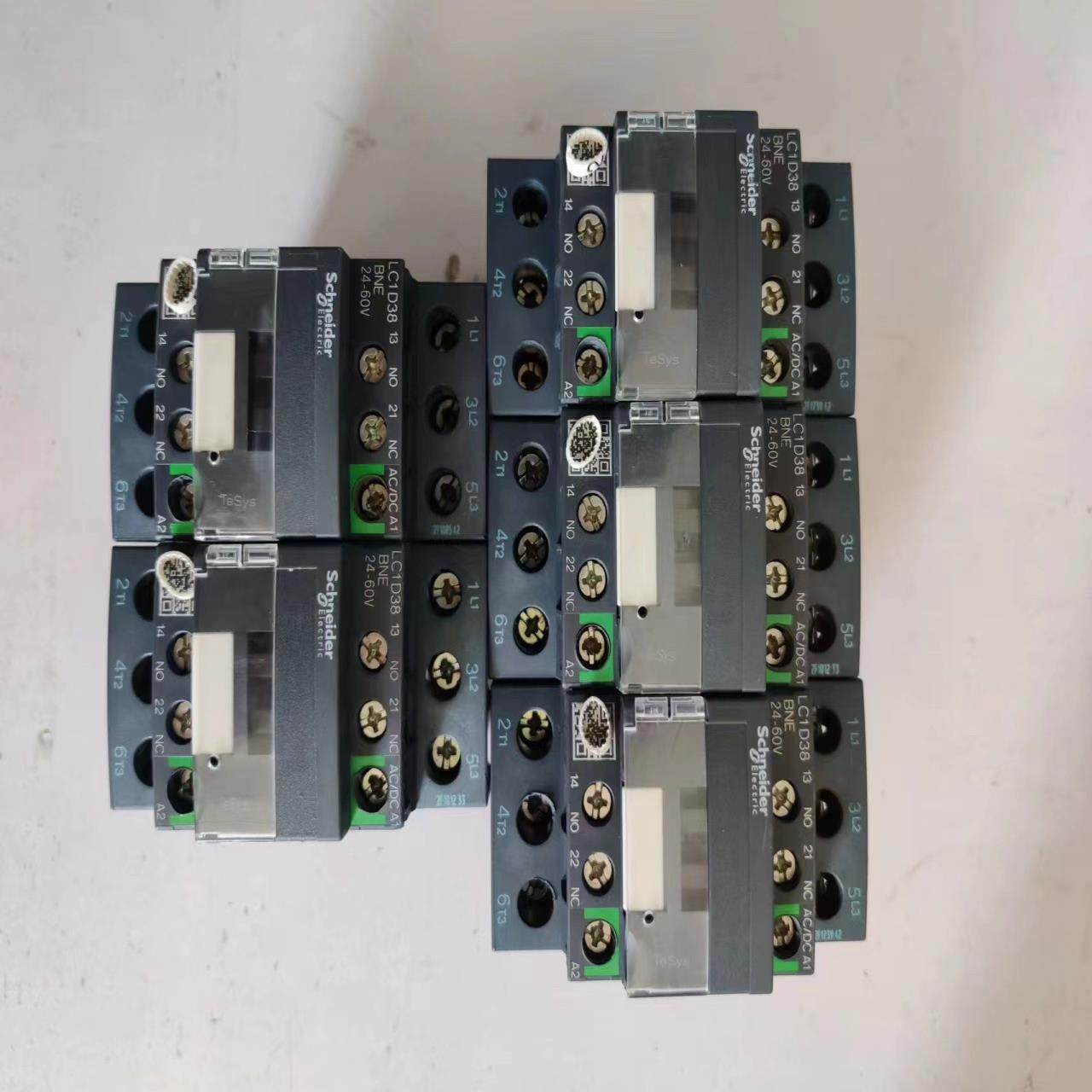 施耐德接触器：LC1D38、BNE24-60Ⅴ、AC/DC共