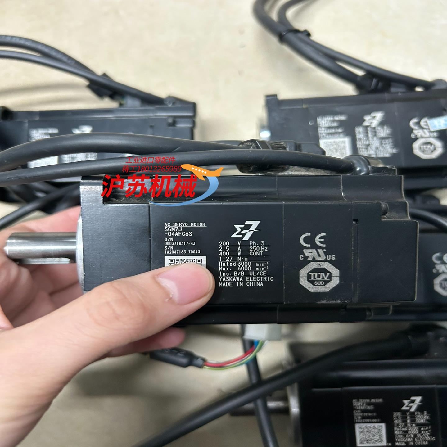 #电机安川七系400W SGM7J-04AFC6S，成色实拍