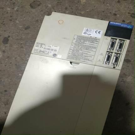 （请询价）伺服驱动器MR-J2S-700B   一台，电机HC-S议价