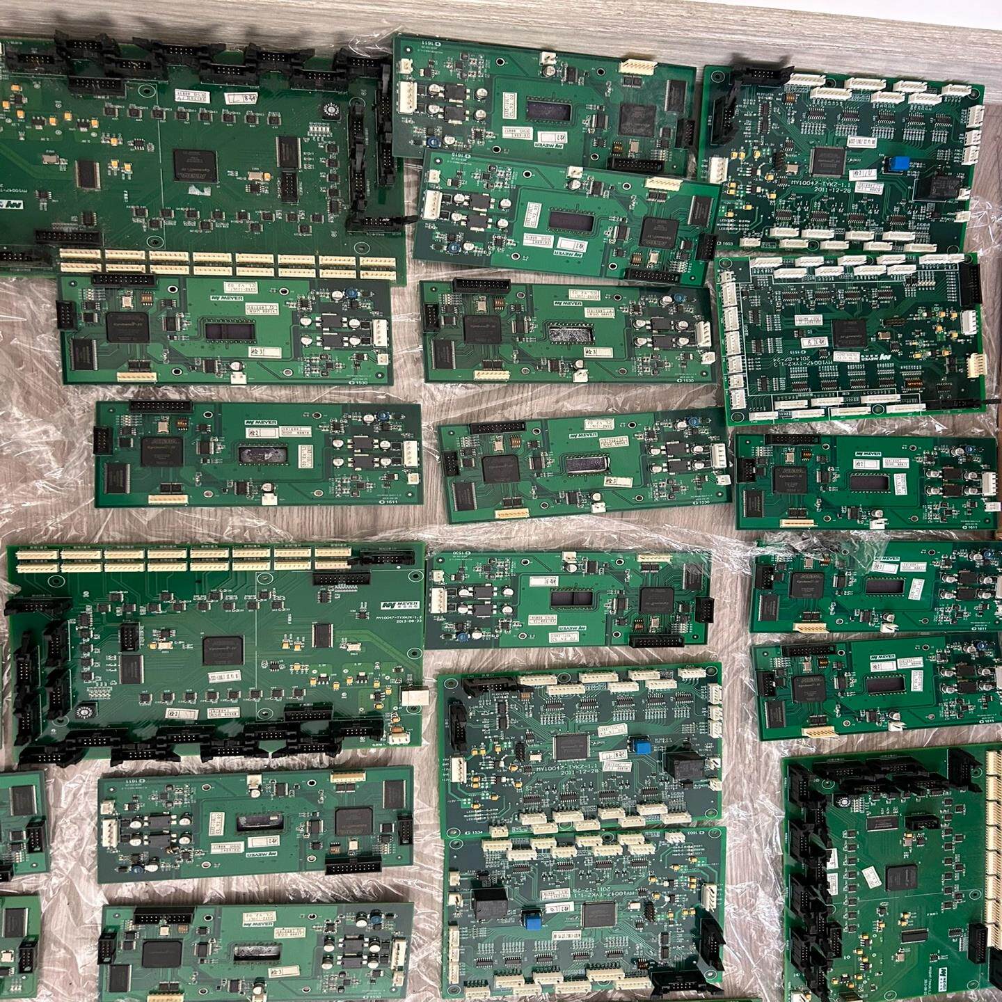 EP3C10E144C8N阿特拉芯片一共20张1600