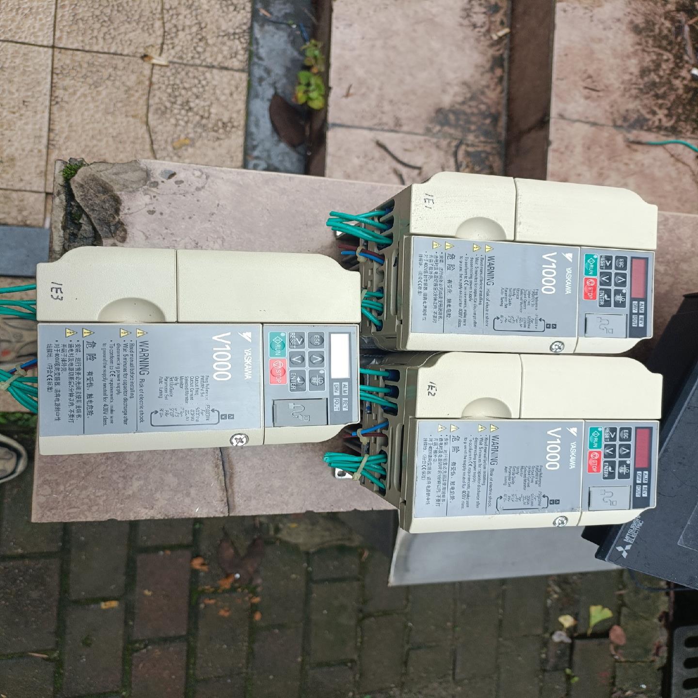 cimr-vb4a0004bba拆机安川变频器0.75/1.