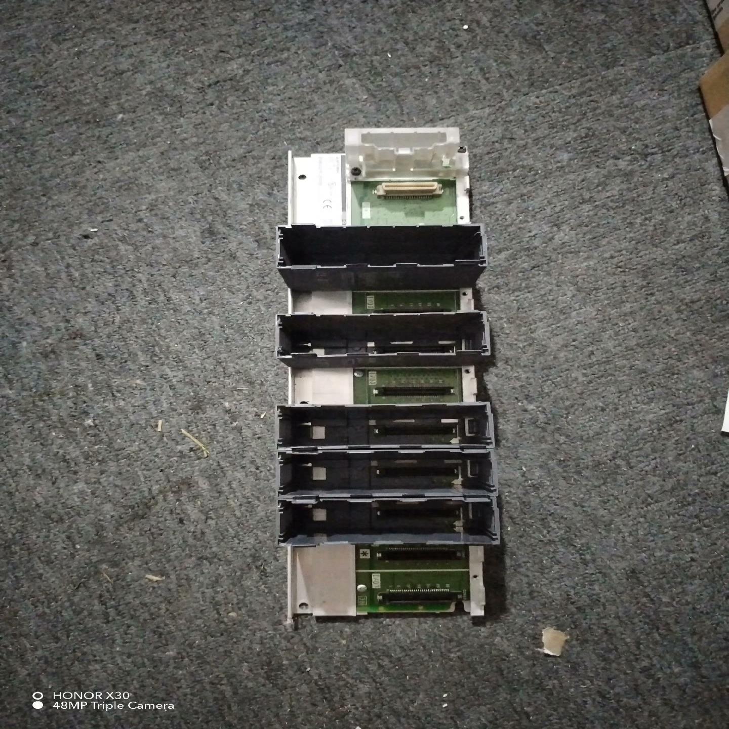 q系列PLC基板 Q38B 功能正常，