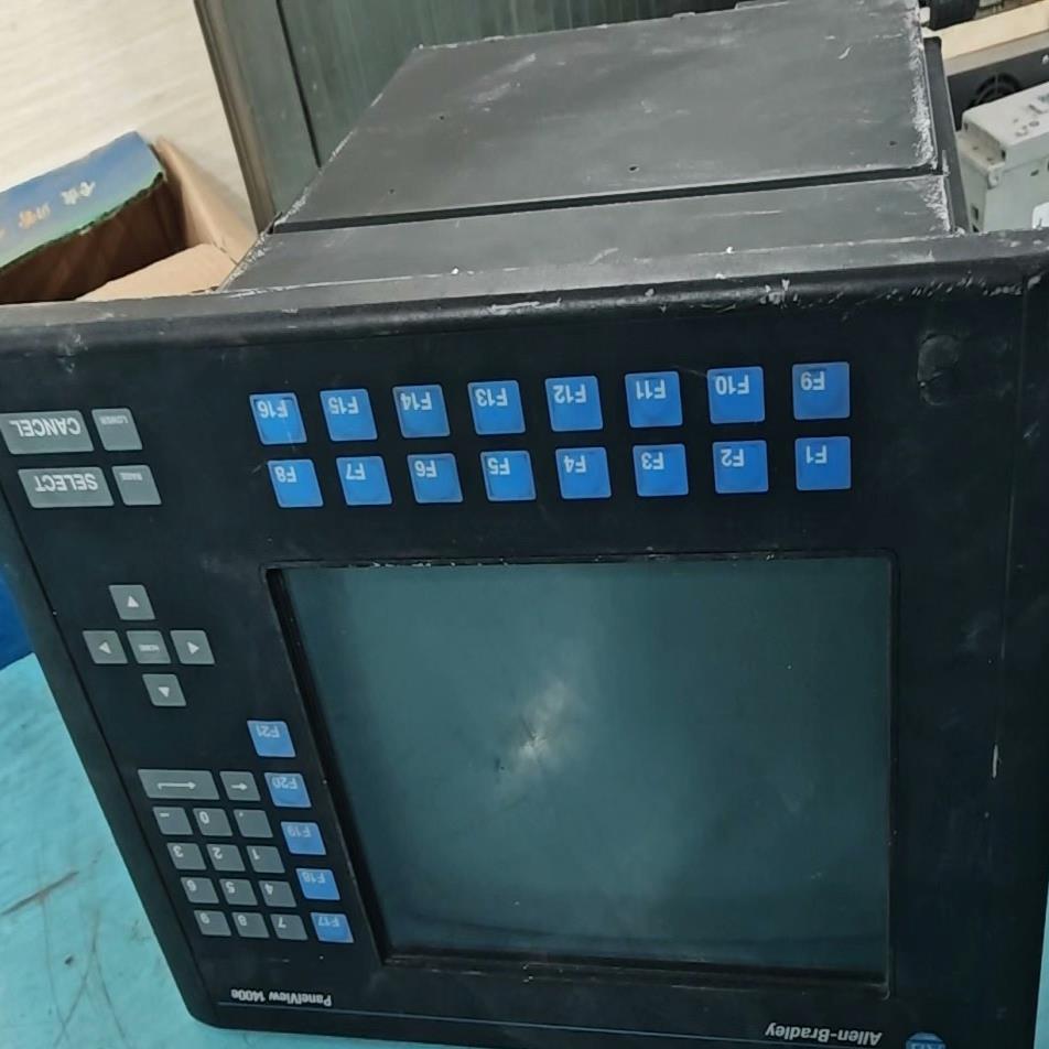 AB控制器 2711E-K14C15 能正常开机，按键灵敏，