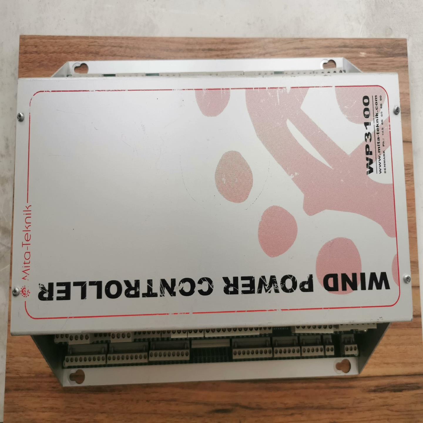 Mita-Teknil米塔控制器实拍图