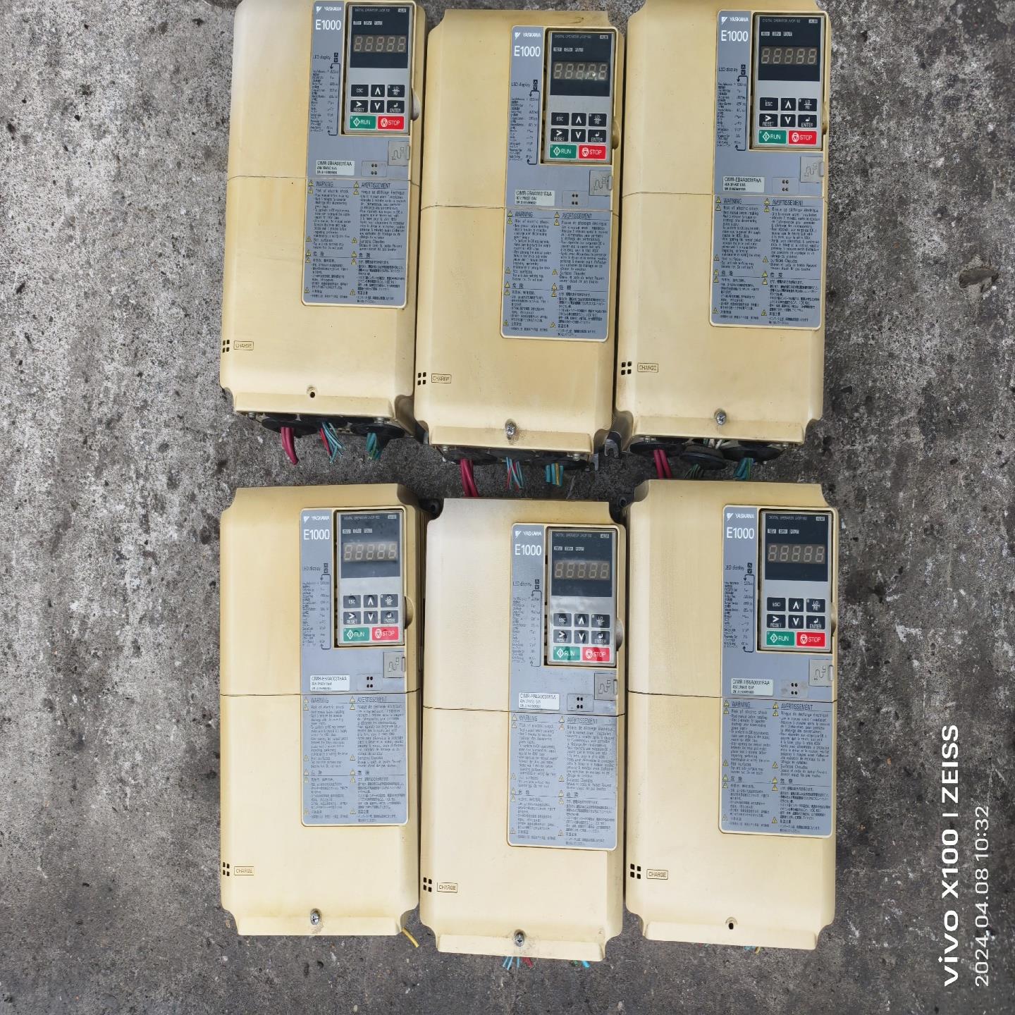 安川E1000变频器15KW