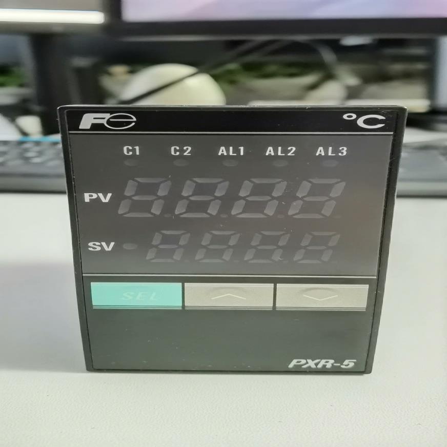 全新温控PXR5TAY1-8W000C