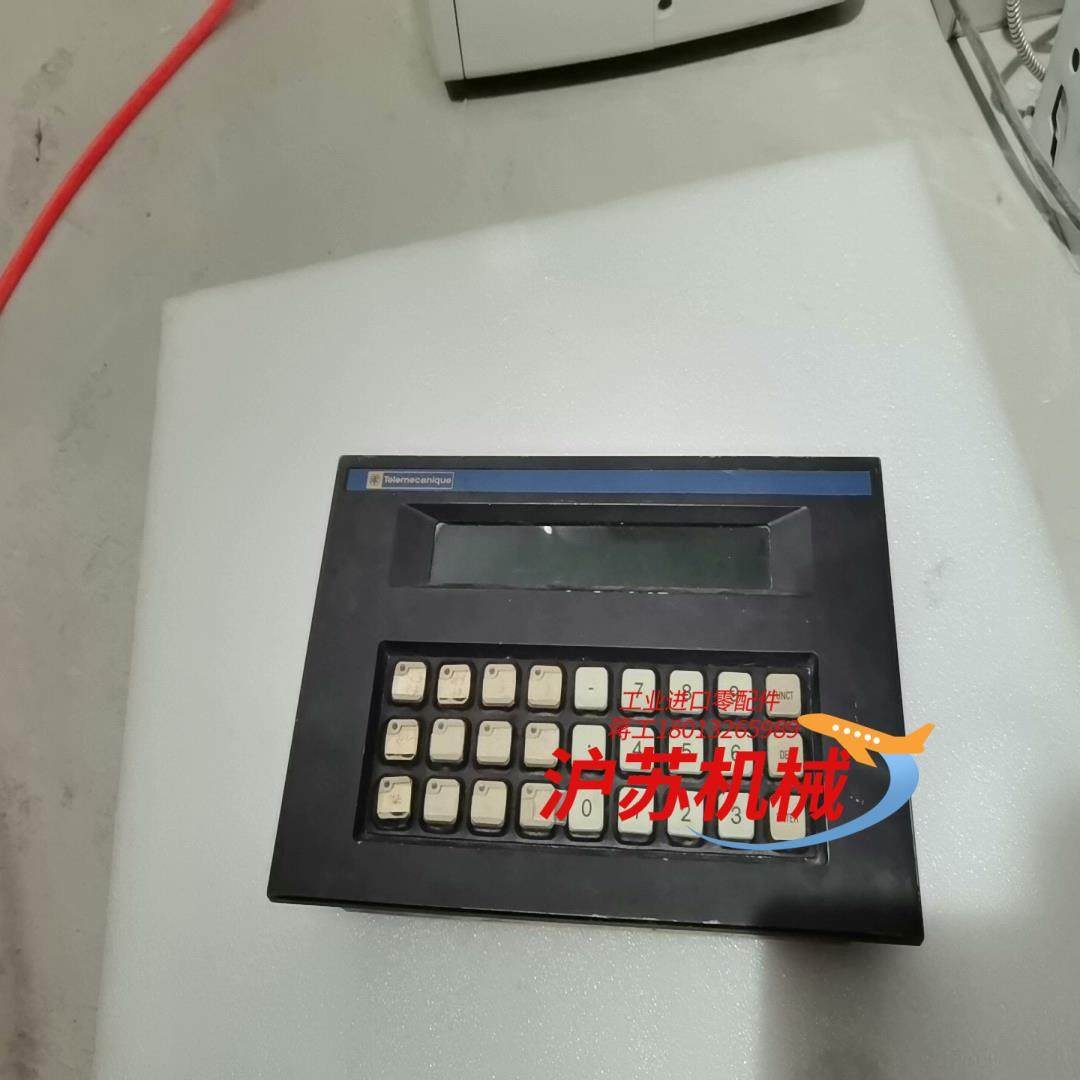 Scheider  Electric  XBTA821