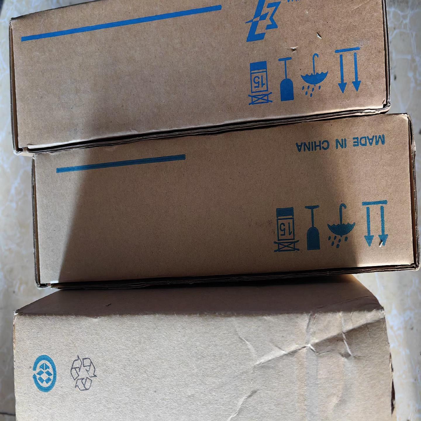 【汇生】安川驱动器SGDV-R90A11B002000有两台【议价】