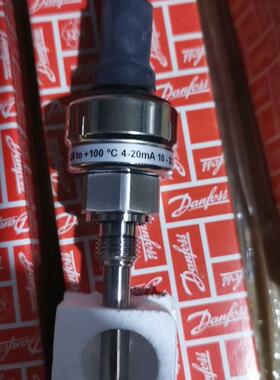 丹佛斯温度变送器MBT3560-084Z4172 全新2支