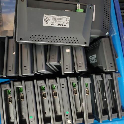 （设备配件）TK6071IP ，如图寸威伦成色触摸屏7MT6071IP
