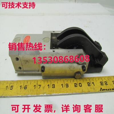 Destaco 84A3-110000000 CAM 型握把 333Lbs 握把力开口角度 76 D