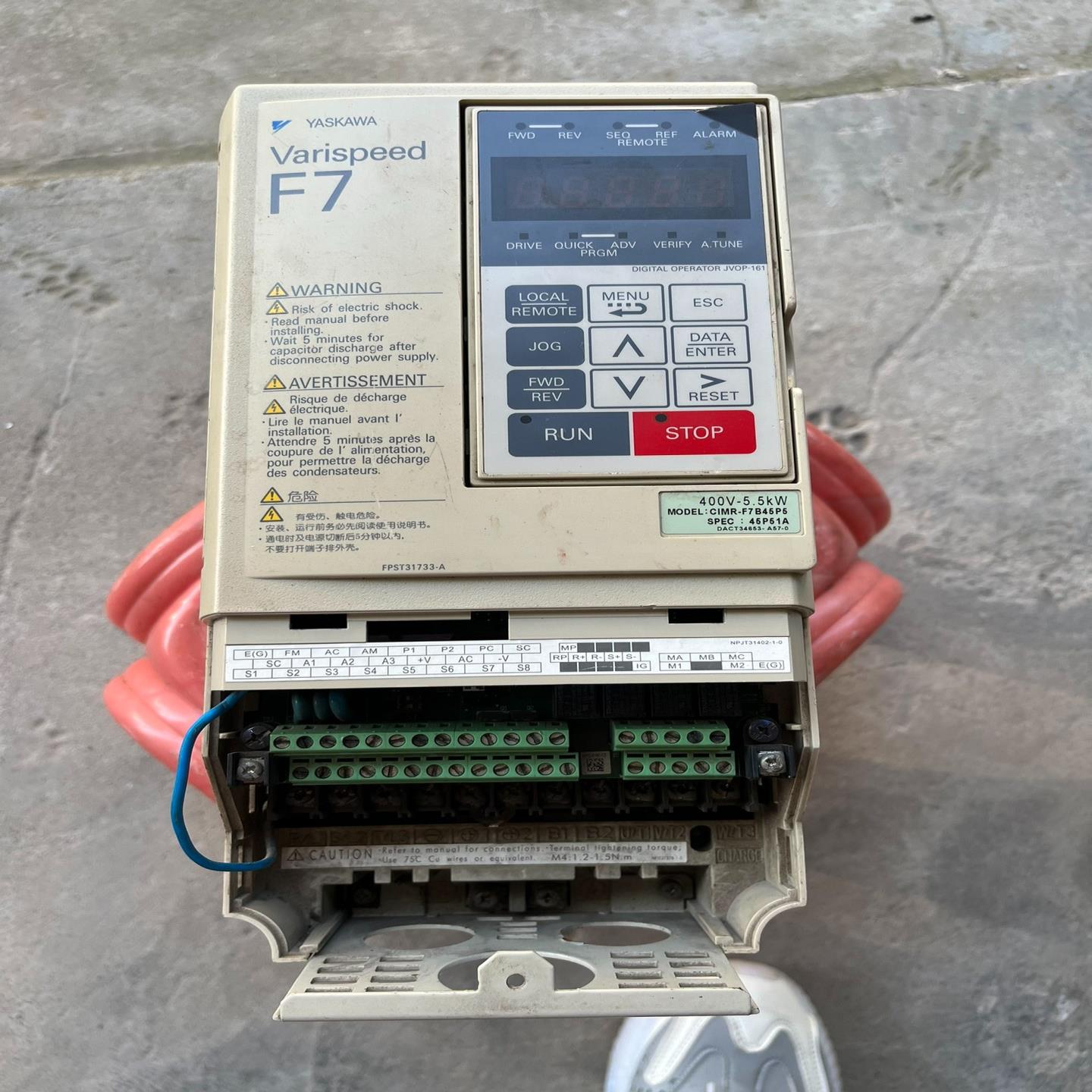 安川变频器，F7系列，CIMR-F7B45P5