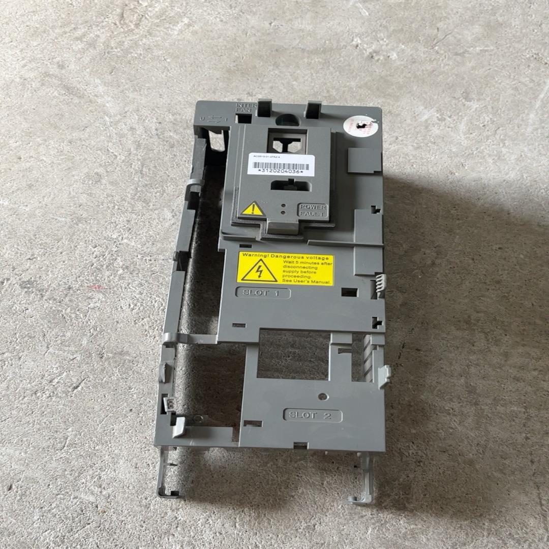 {雅致机械商行}ACS510-01-09A4-3变频器灰色外壳