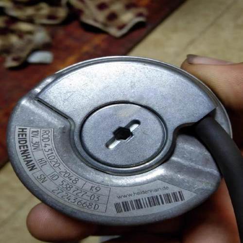 ROD431020-2048 /ID538727-03  海