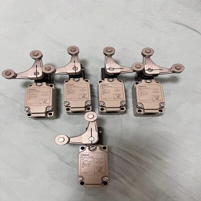 限位开关 WLCA32-043-N 全新没有使用过，成