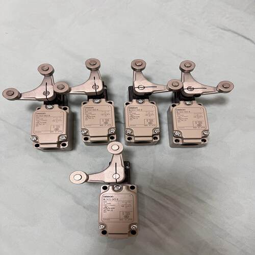 限位开关 WLCA32-043-N 全新没有使用过，成